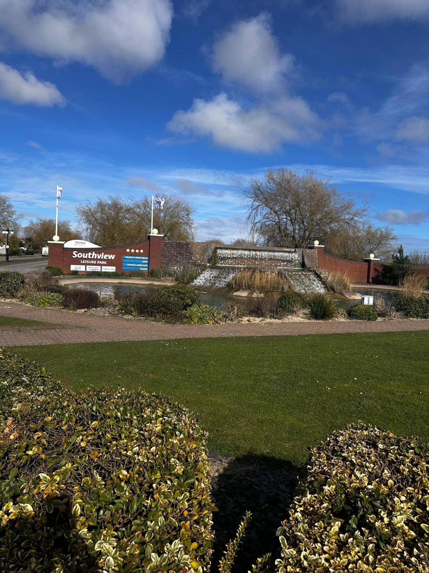 The Springs 22-Sara Hotel Skegness Exterior photo
